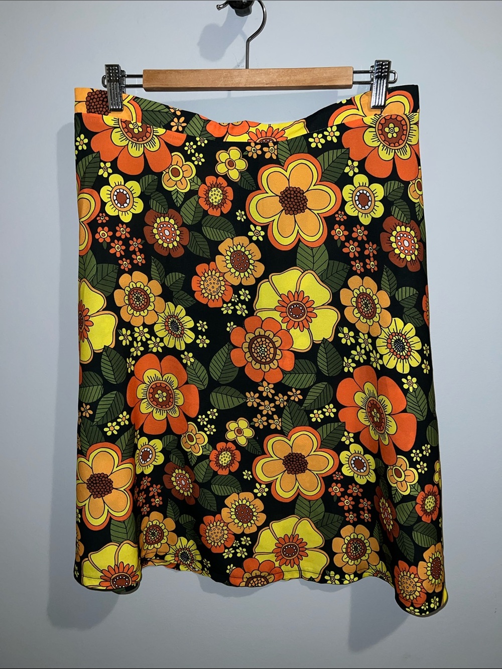 YESTERDAY PEOPLE RETRO SKIRT